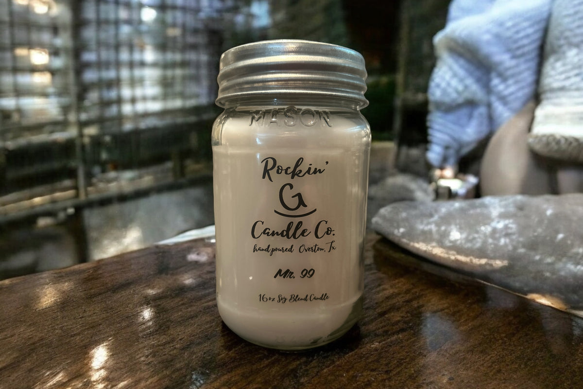 Farmhouse Candle (16oz)