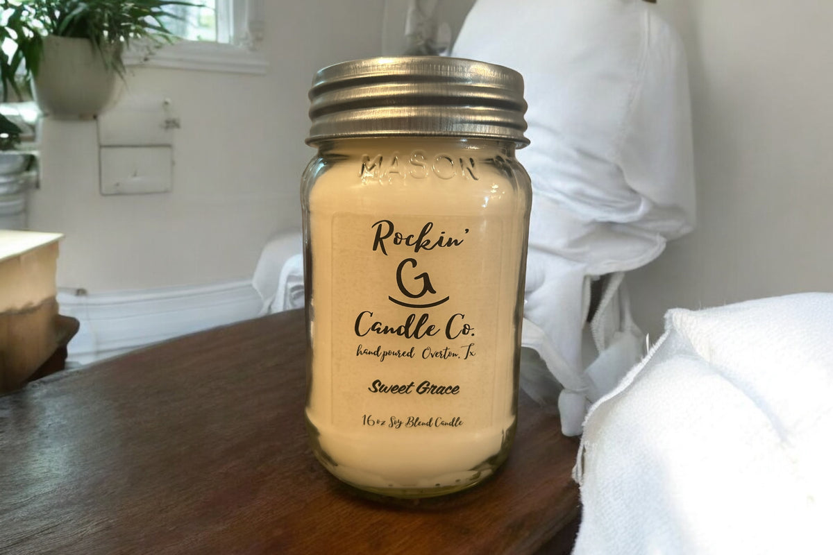Farmhouse Candle (16oz)